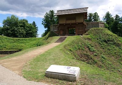 Minowa-jo Castle Ruins