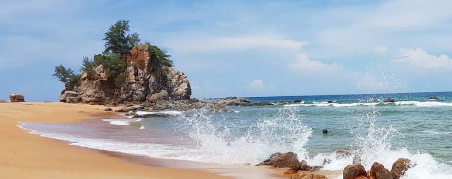 Kemasik Beach