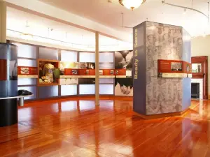 Fort Des Moines Museum & Education Center