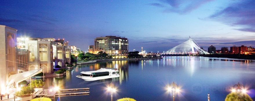 Cruise Tasik Putrajaya
