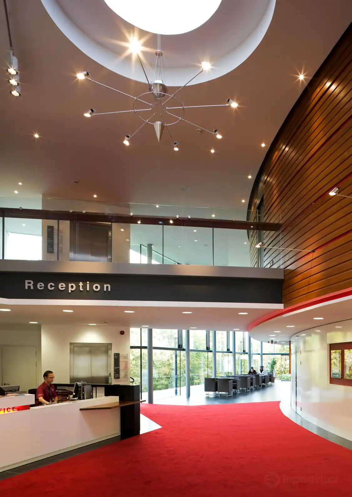 Hotels near Reconnect Howden Park Centre