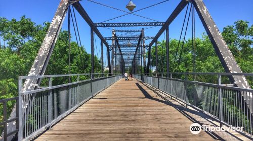 Faust St Bridge