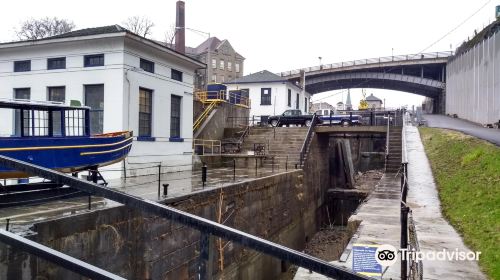 Erie Canal Discovery Center