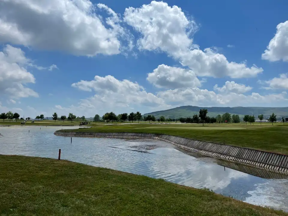 3_Campo De Golf Nestares