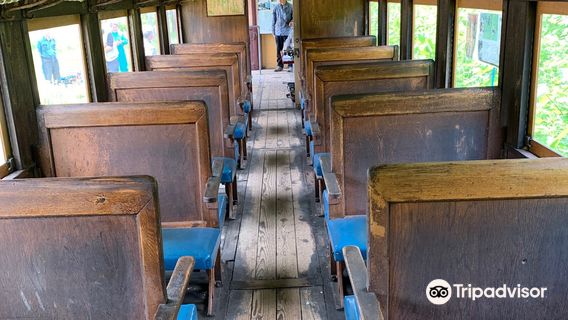 Mitsubishi Oyubari Railway Preserved Train Cars