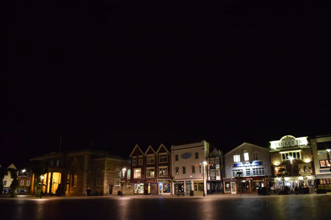 Hotels near History Hunt - Salisbury
