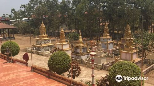 100 Colums Pagoda