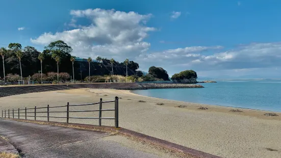 Tara Beach Park - Shirahama Beach