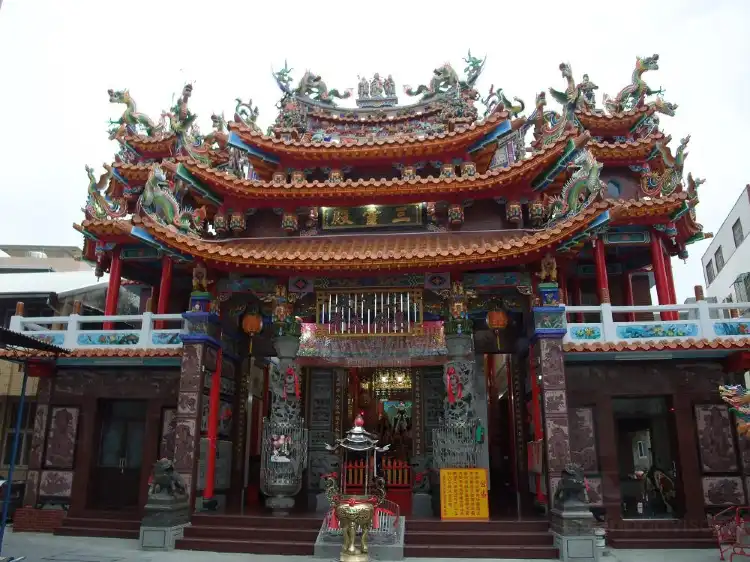 Hotels in der Nähe von Sanling Temple
