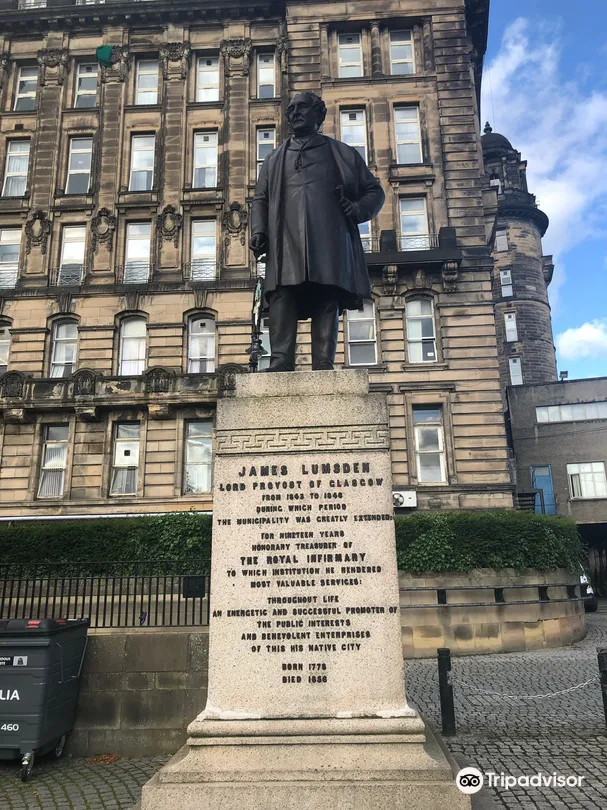2_James Lumsden Statue