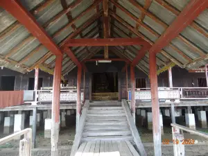 Nga Phe Chaung Monastery