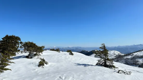 Aizu Kogen Takatsue Ski Resort