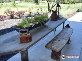 Mending Wall Winery