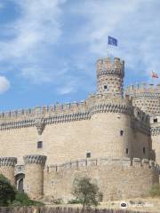 Новый Замок Мансанарес эль Реал