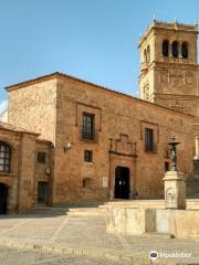 Museo Provincial del Traje Popular