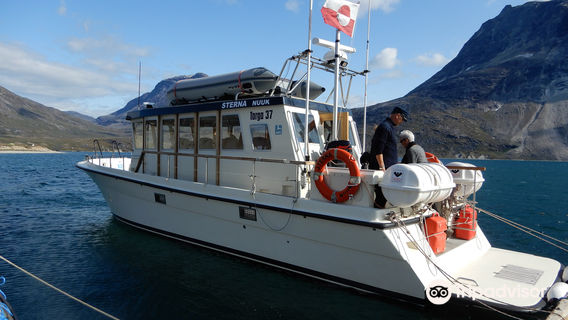 Arctic Boat Charters