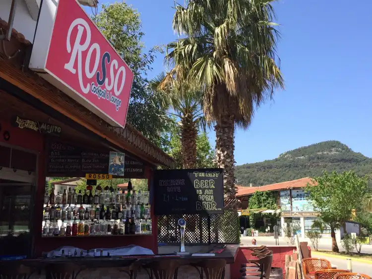 Hotels near Bar Rosso Cocktail & Lounge