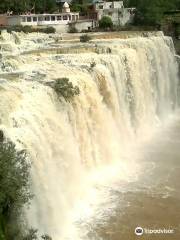 Pawa Waterfalls