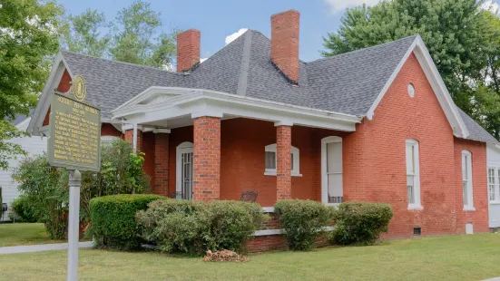 Robert Penn Warren Birthplace