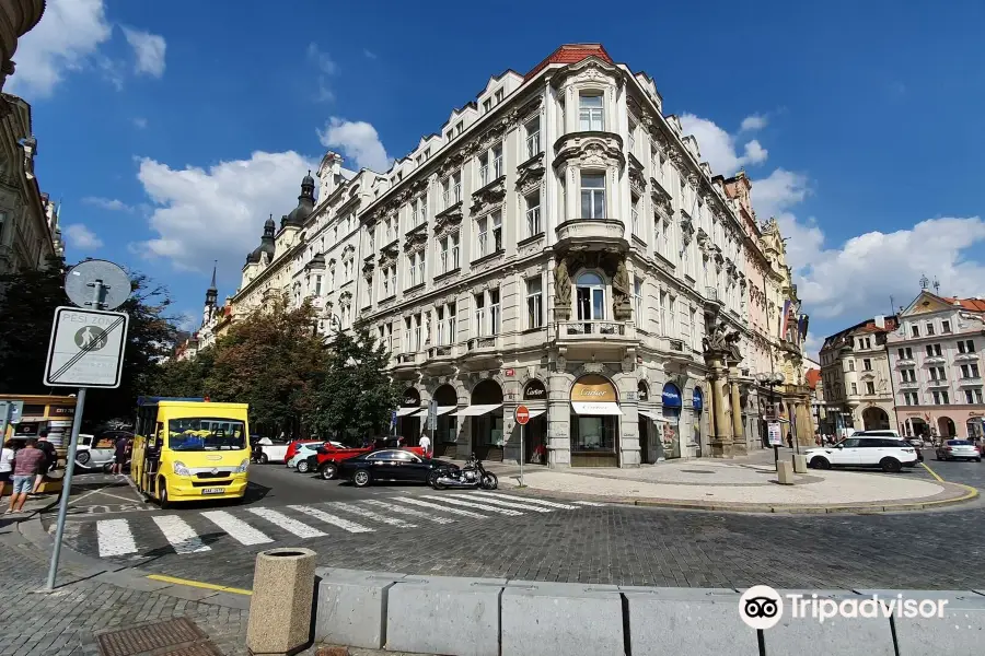 Parizska Street