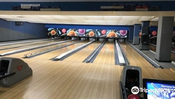 Bowladium