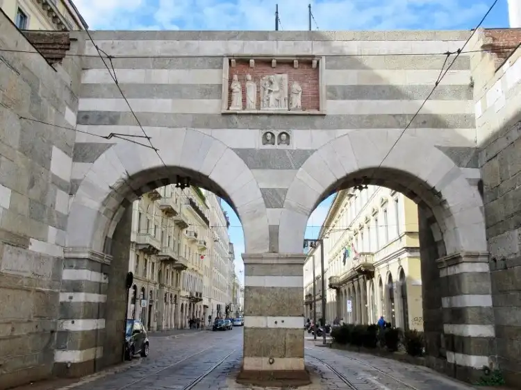 Các khách sạn gần Porta Nuova