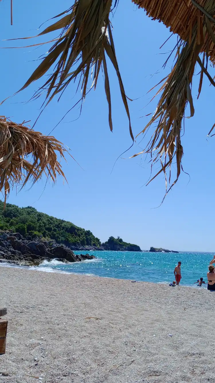 Hotels in Plitra