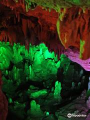 Пещера Сфедони