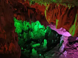 Grotta di Sfendoni