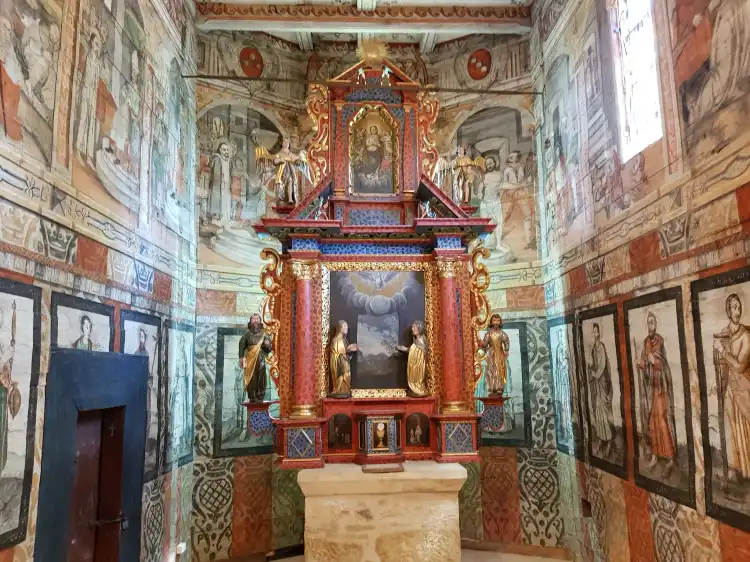 Отели в г. Ивкова