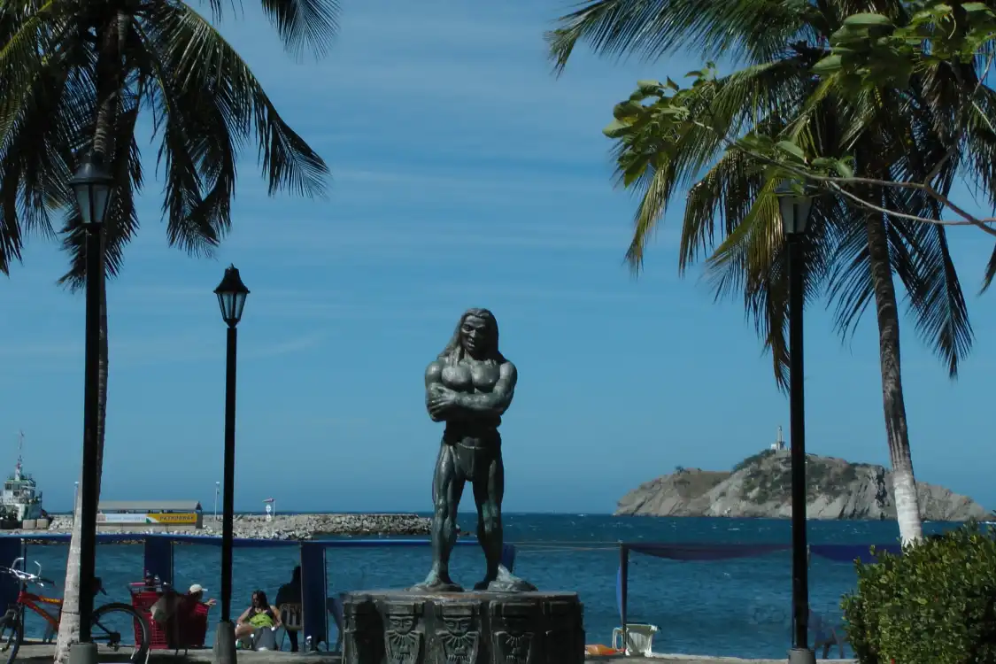 Hotels near Paseo El Camellon