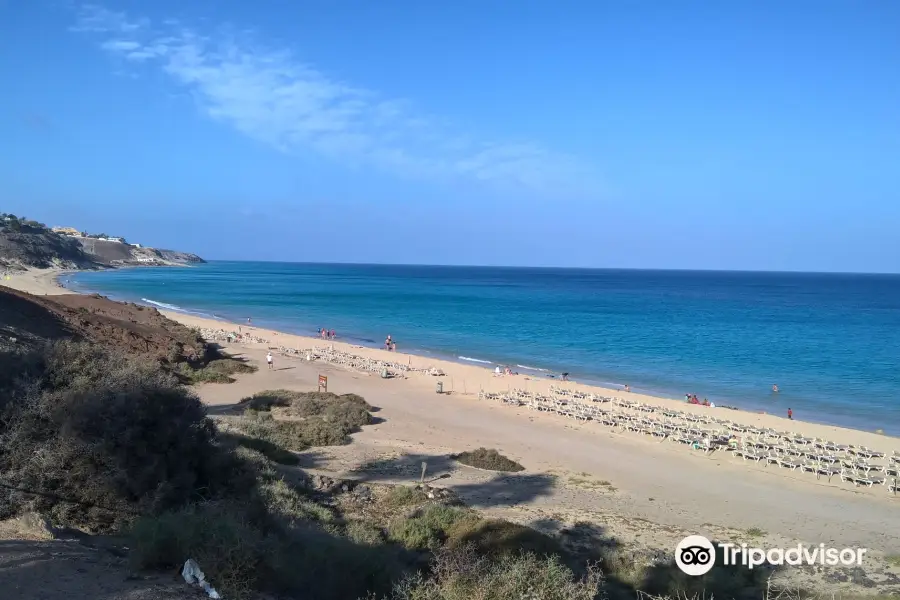 Esquinzo Butihondo Beach