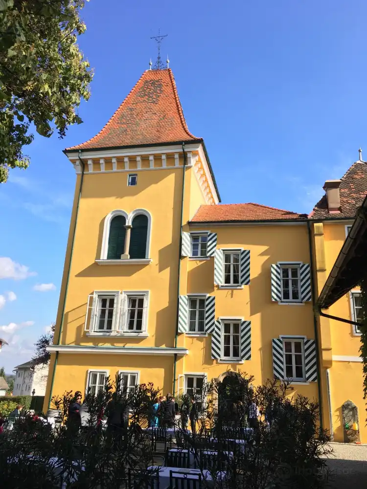 Hotels in Ehrenhausen