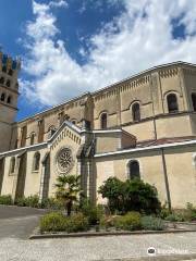 Basilique Notre-Dame de Buglose