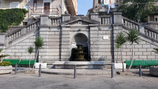 Fontana Muta