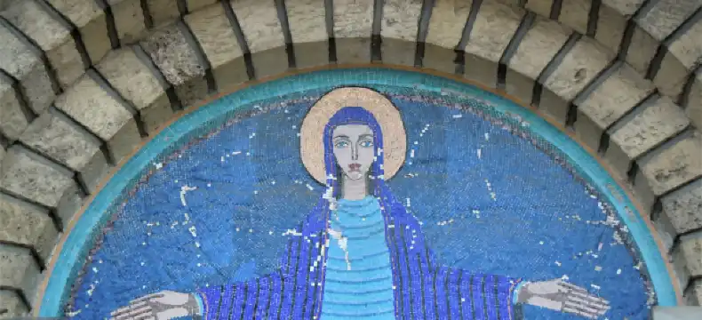 馬恩河畔勒佩勒酒店