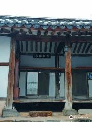 House of Lee Woongjae
