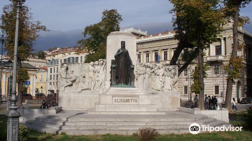 Statue of Sissy, Empress Elizabeth of Austria