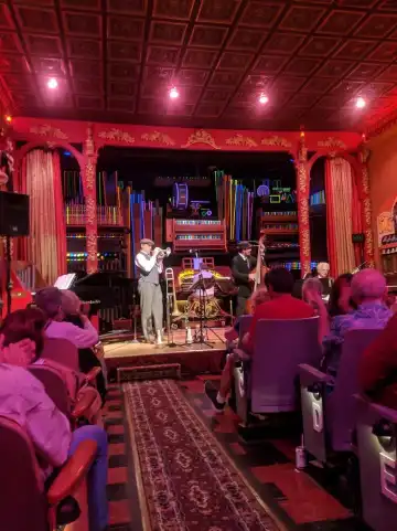 鄰近Old Town Music Hall的酒店