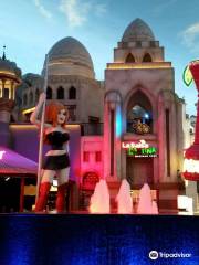 Fountain Show at Miracle Mile Shops