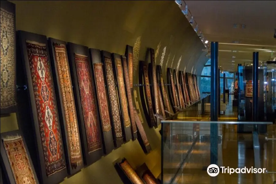 Azerbaijan Carpet Museum
