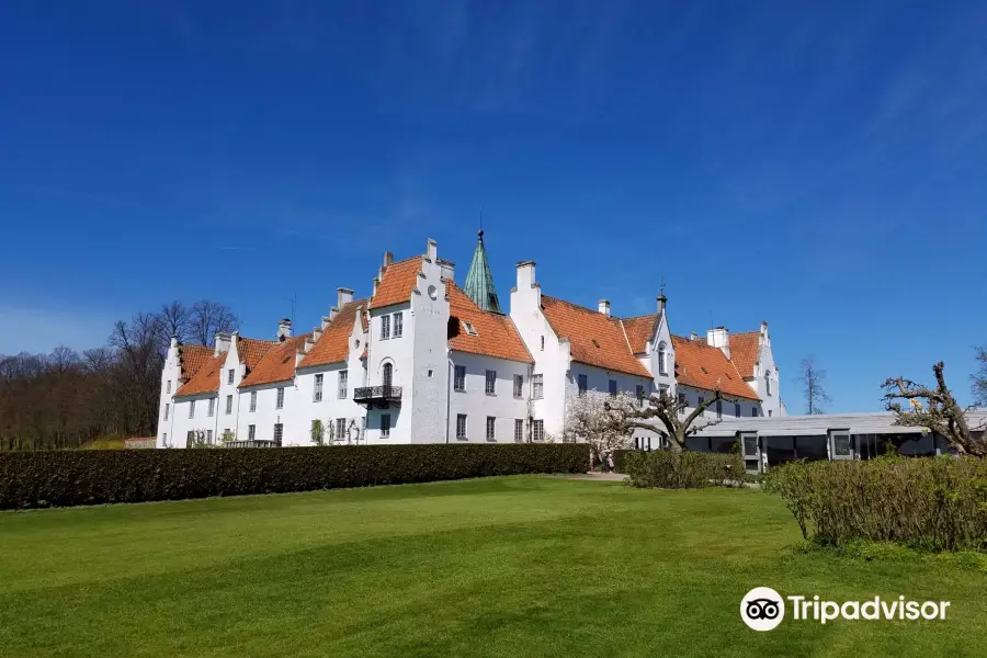 Bosjökloster Slott & Trädgårdar