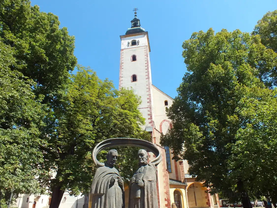 Hotels near Sculpture of S. Moyzes and K. Kuzmanyh