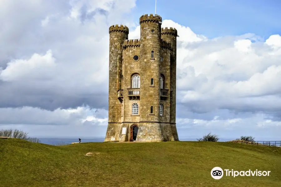 Broadway Tower