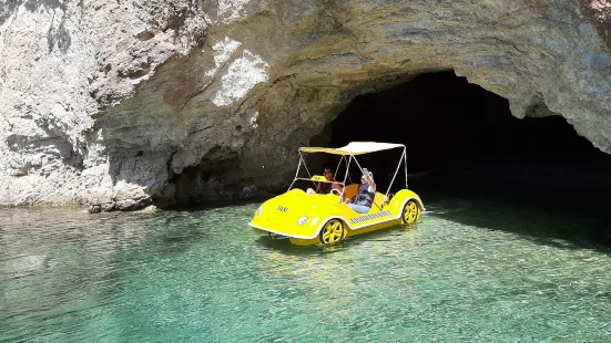 Dessimi Boats Lefkada