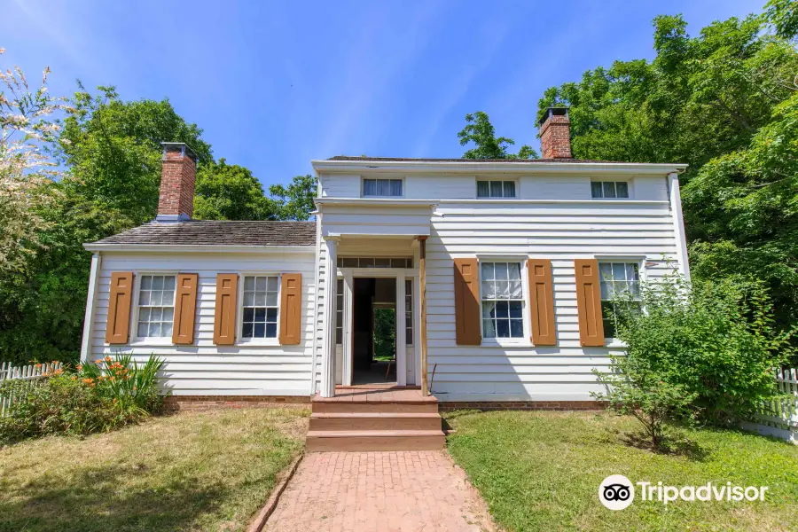 Old Bethpage Village Restoration