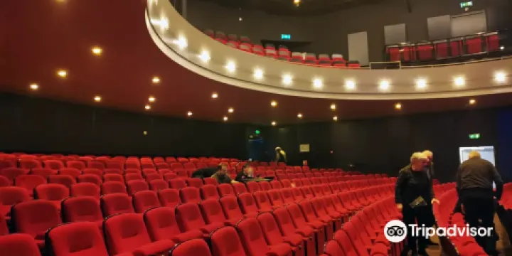 Isala Theater