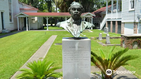 Robert Smalls Statue