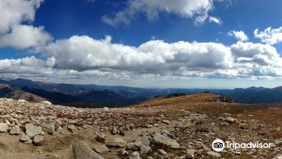 Flattop Mountain Trl