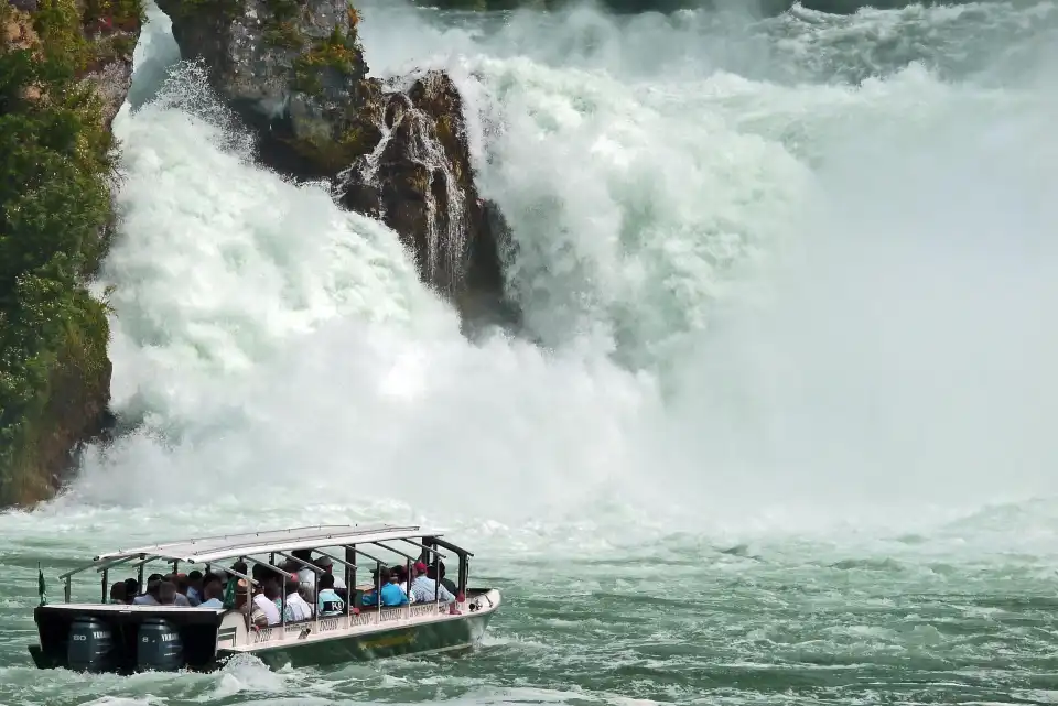 3_Rhine Falls